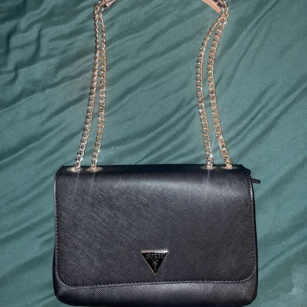 GUESS Ynes convertible crossbody flap